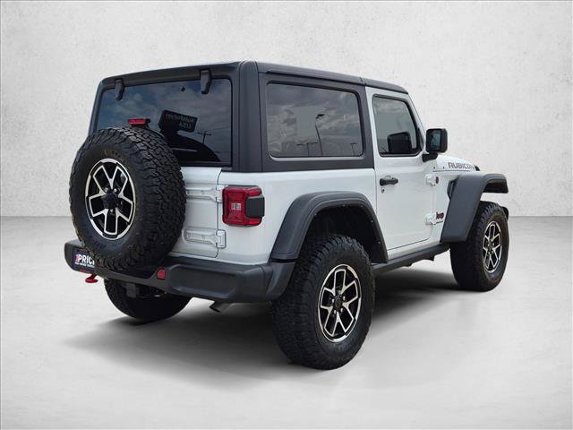 Used 2024 Jeep Wrangler Rubicon AWD/4WD image 3