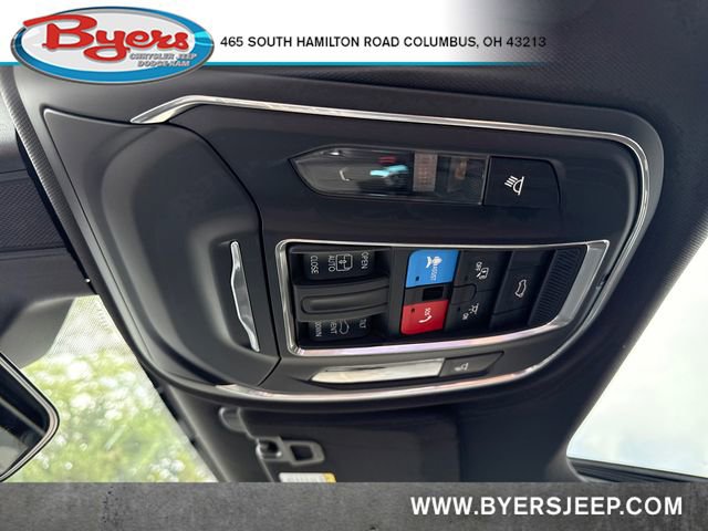 New 2025 Jeep Grand Cherokee L Altitude image 27