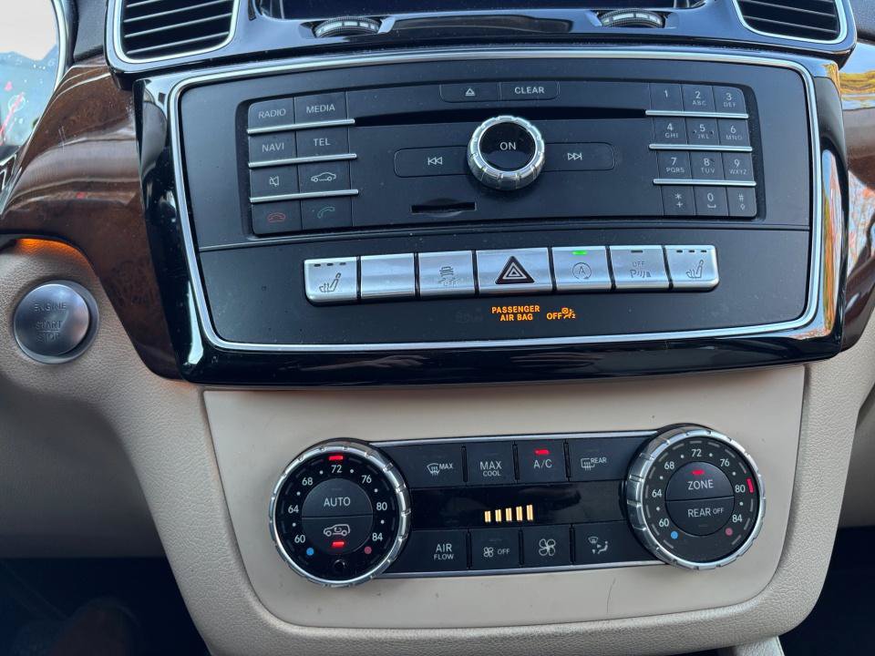Used 2019 Mercedes-Benz GLS 450 4MATIC image 18