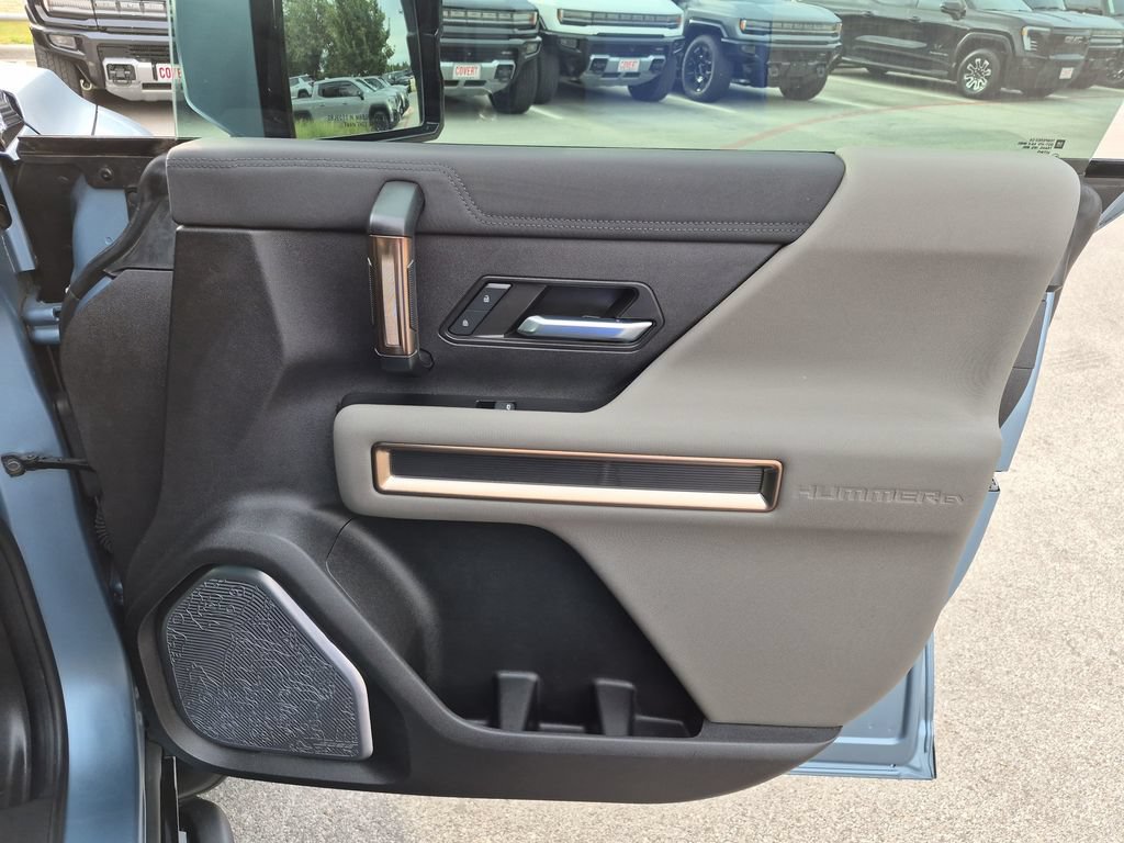 Used 2024 GMC Hummer EV 3X w/ Omega Edition AWD/4WD image 40