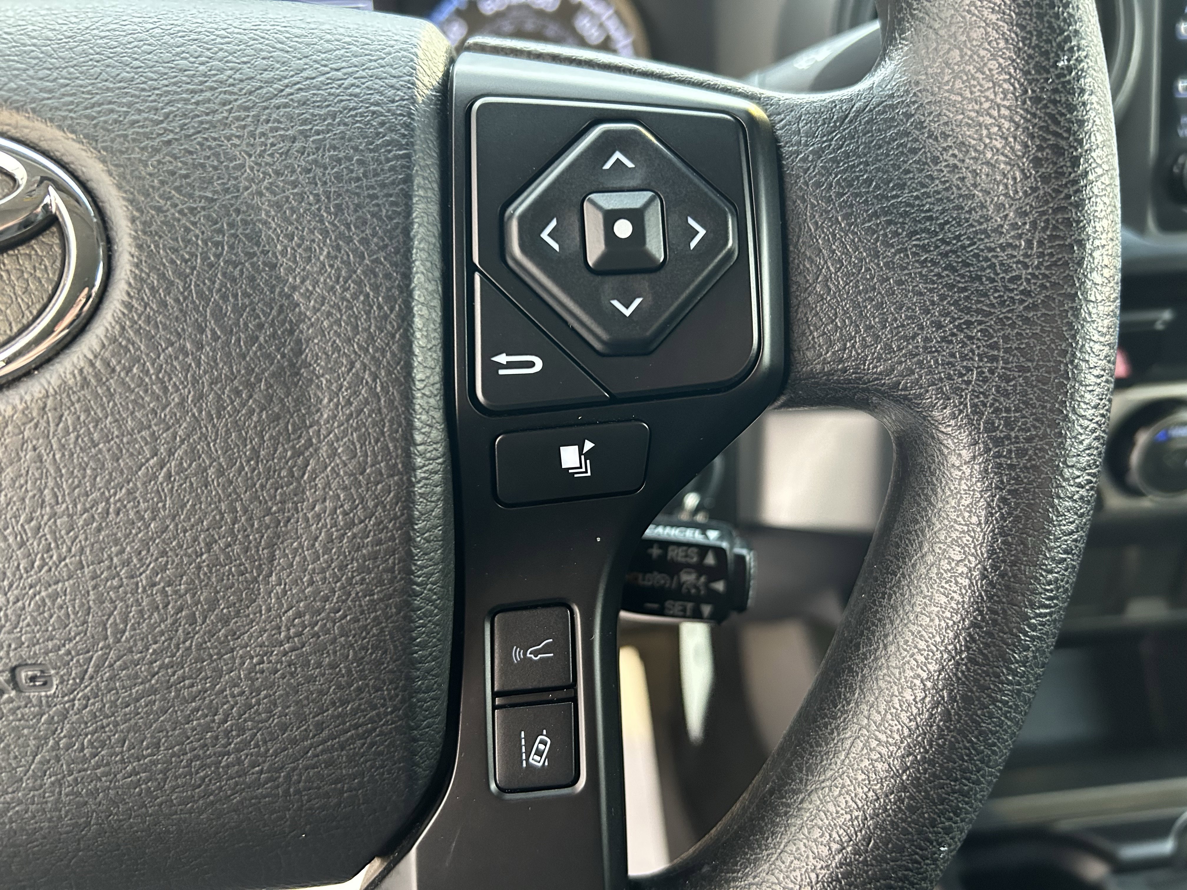 Certified 2023 Toyota Tacoma SR image 22