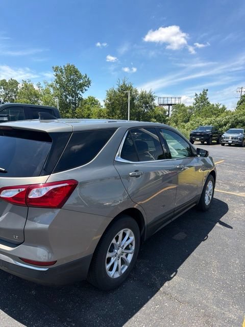 Used 2019 Chevrolet Equinox LT FWD image 4