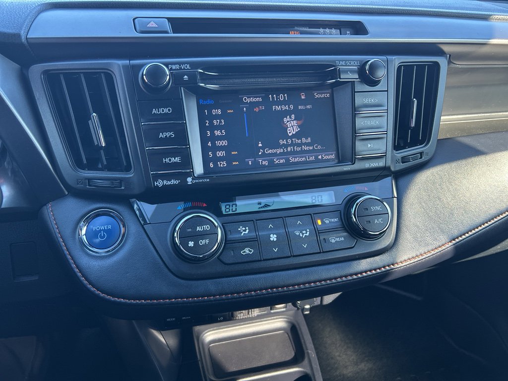 Used 2018 Toyota RAV4 SE image 14
