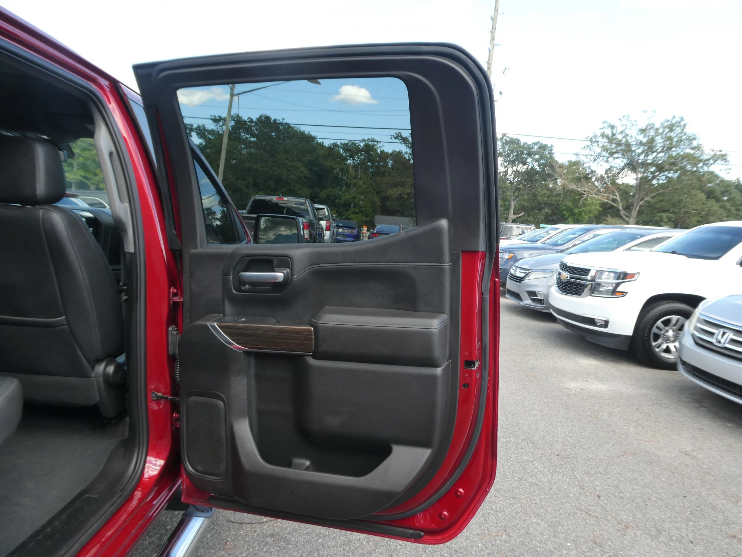 Used 2021 Chevrolet Silverado 1500 LT w/ All Star Edition Plus AWD/4WD image 25
