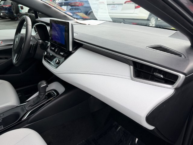 Used 2026 Toyota Corolla SE FWD image 18