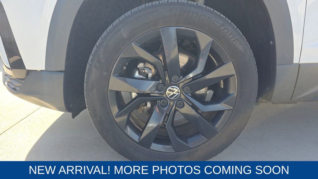 Used 2022 Volkswagen Taos SE image 10