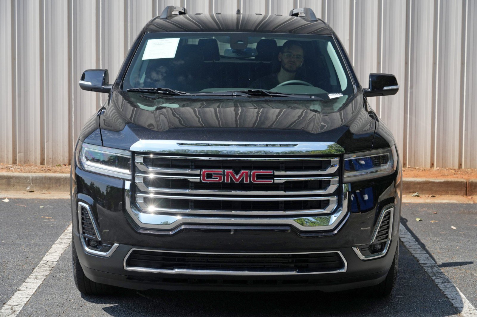 Used 2023 GMC Acadia SLT FWD image 41
