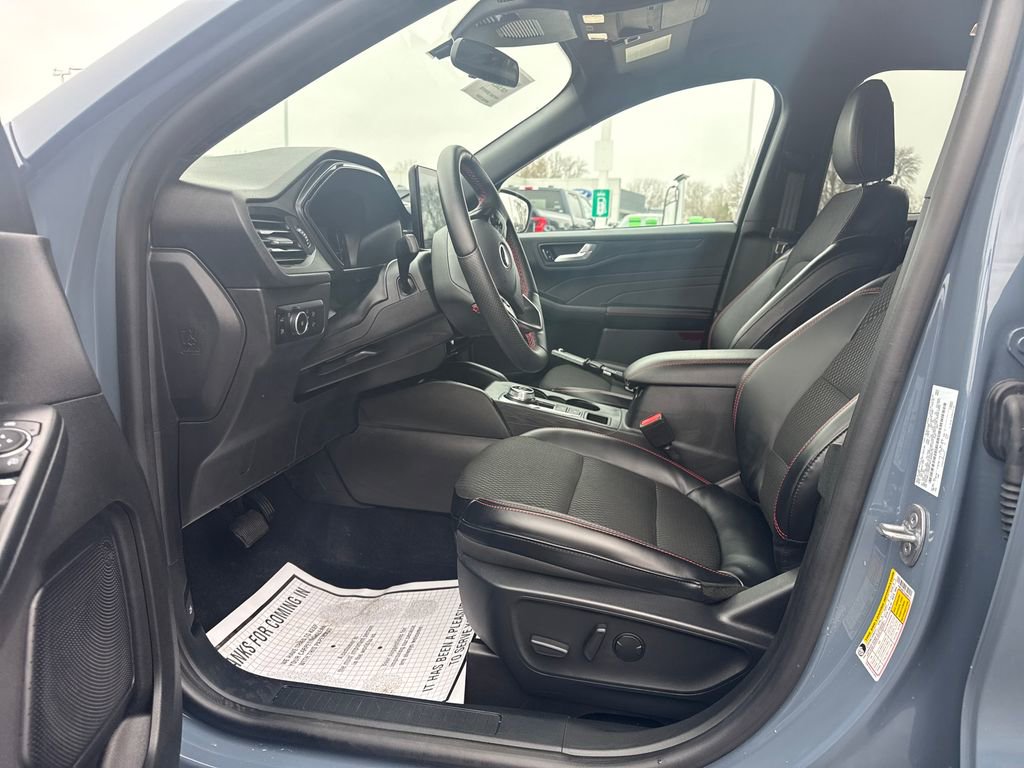 Used 2025 Ford Escape ST-Line Elite w/ Tech Pack #1 image 25