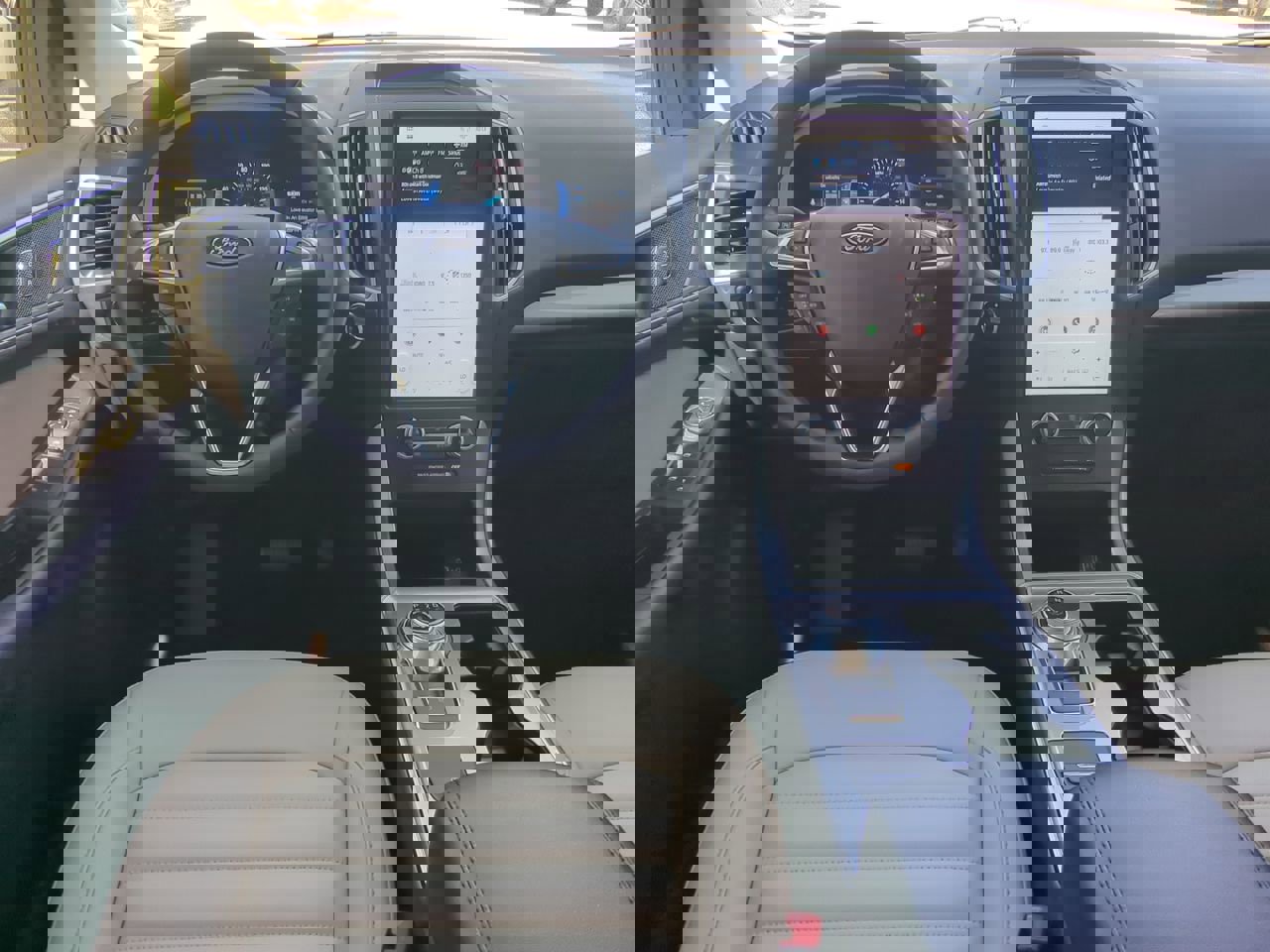 Certified 2024 Ford Edge SEL w/ Convenience Package AWD/4WD image 14
