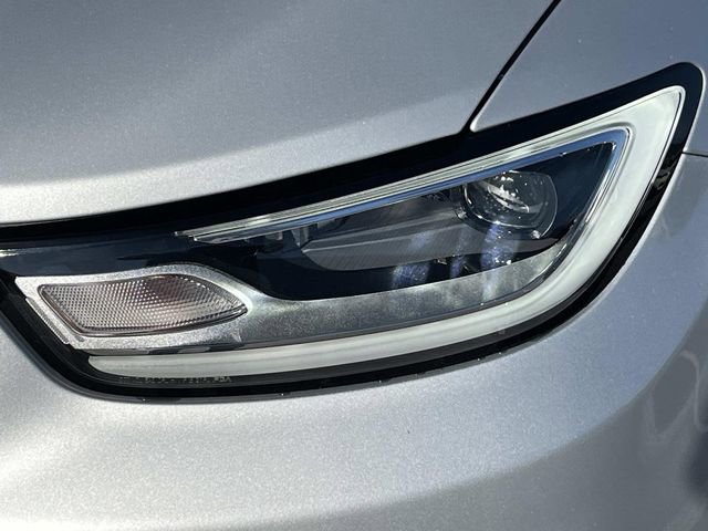 New 2026 Chrysler Pacifica Pinnacle w/ Trailer Tow Group FWD image 9