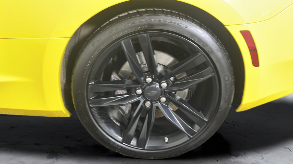 Used 2017 Chevrolet Camaro SS RWD image 41