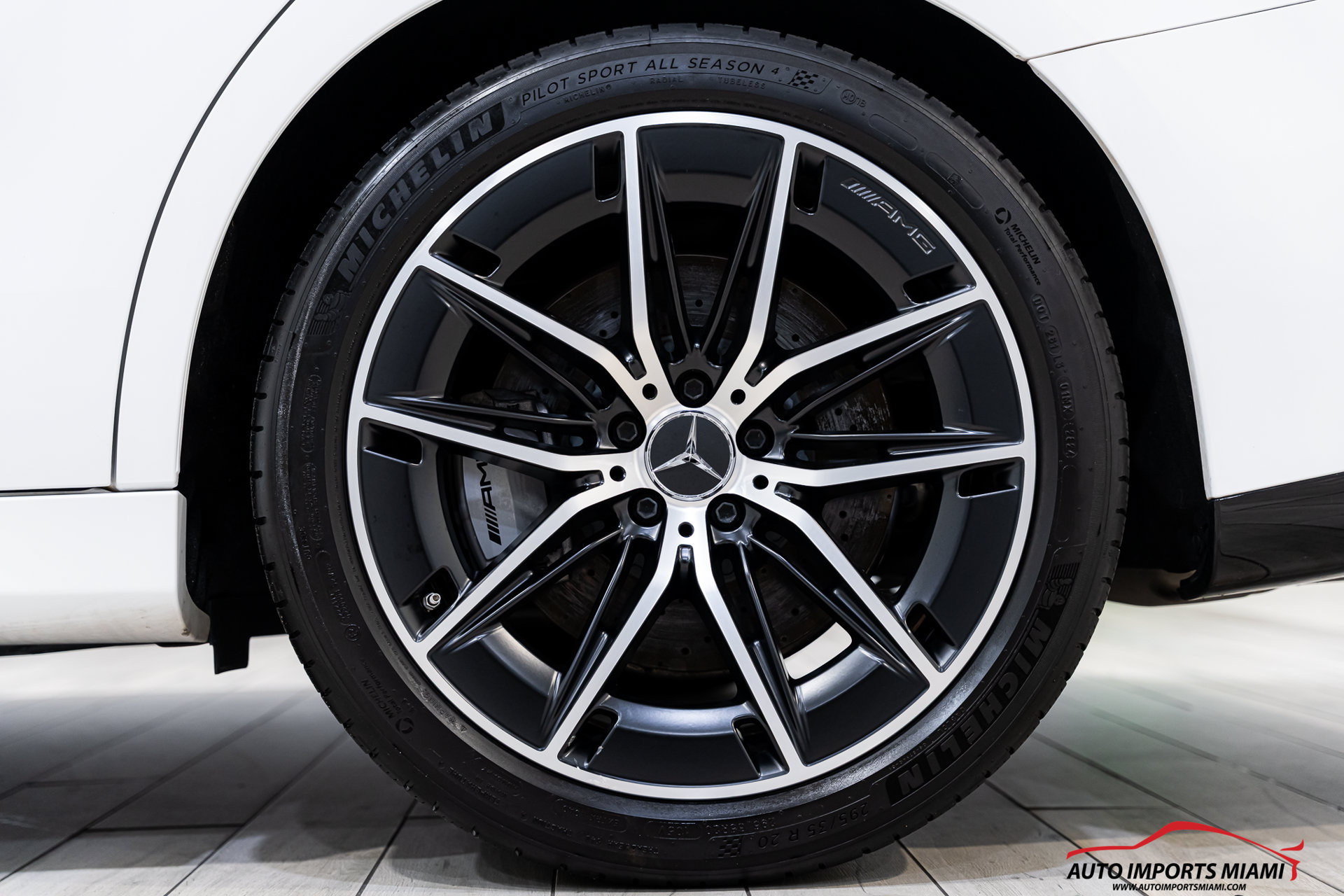 Used 2025 Mercedes-Benz E 53 AMG e 4MATIC Sedan w/ Driver Assistance Package image 80