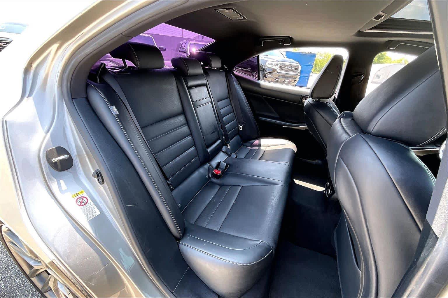 Used 2017 Lexus IS 200t F Sport w/ F Sport Package RWD image 21