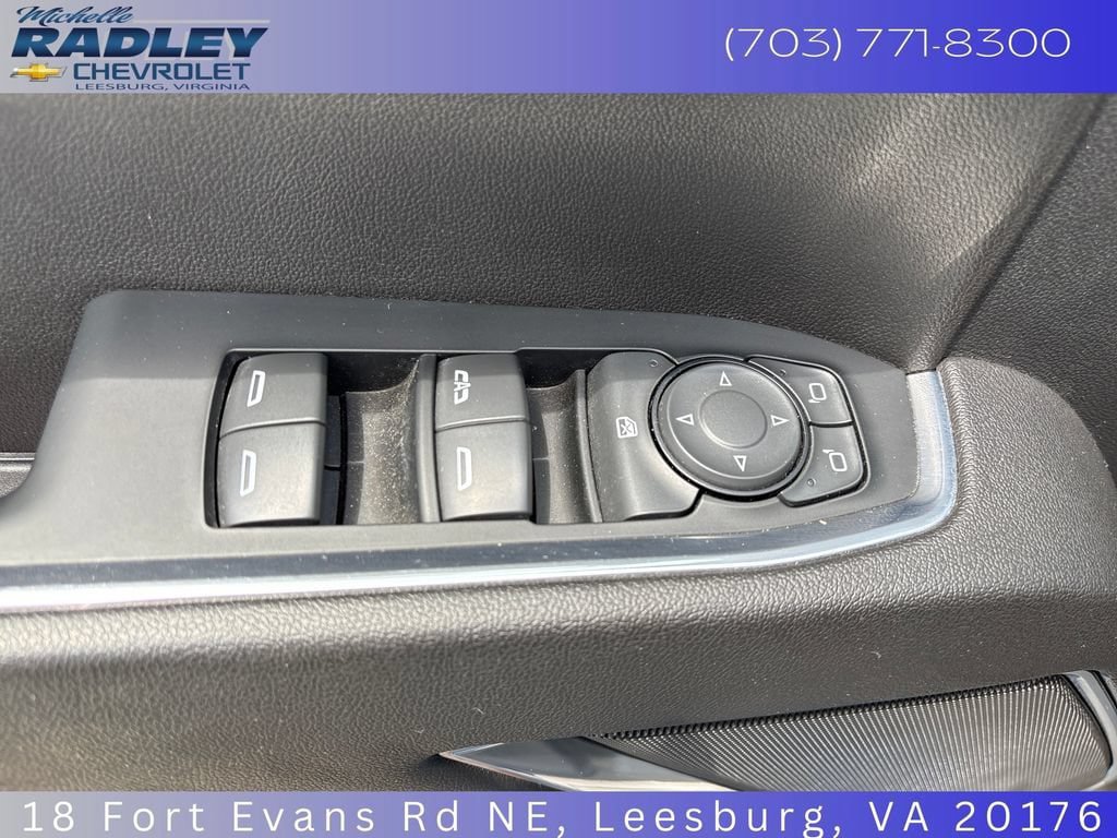 Used 2023 Chevrolet Silverado 1500 RST AWD/4WD image 13