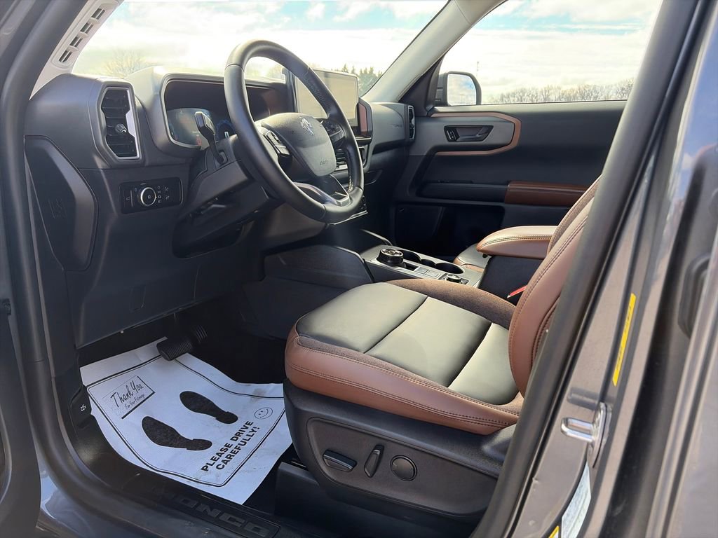 Used 2025 Ford Bronco Sport Outer Banks w/ Outer Banks Tech Package+ AWD/4WD image 23