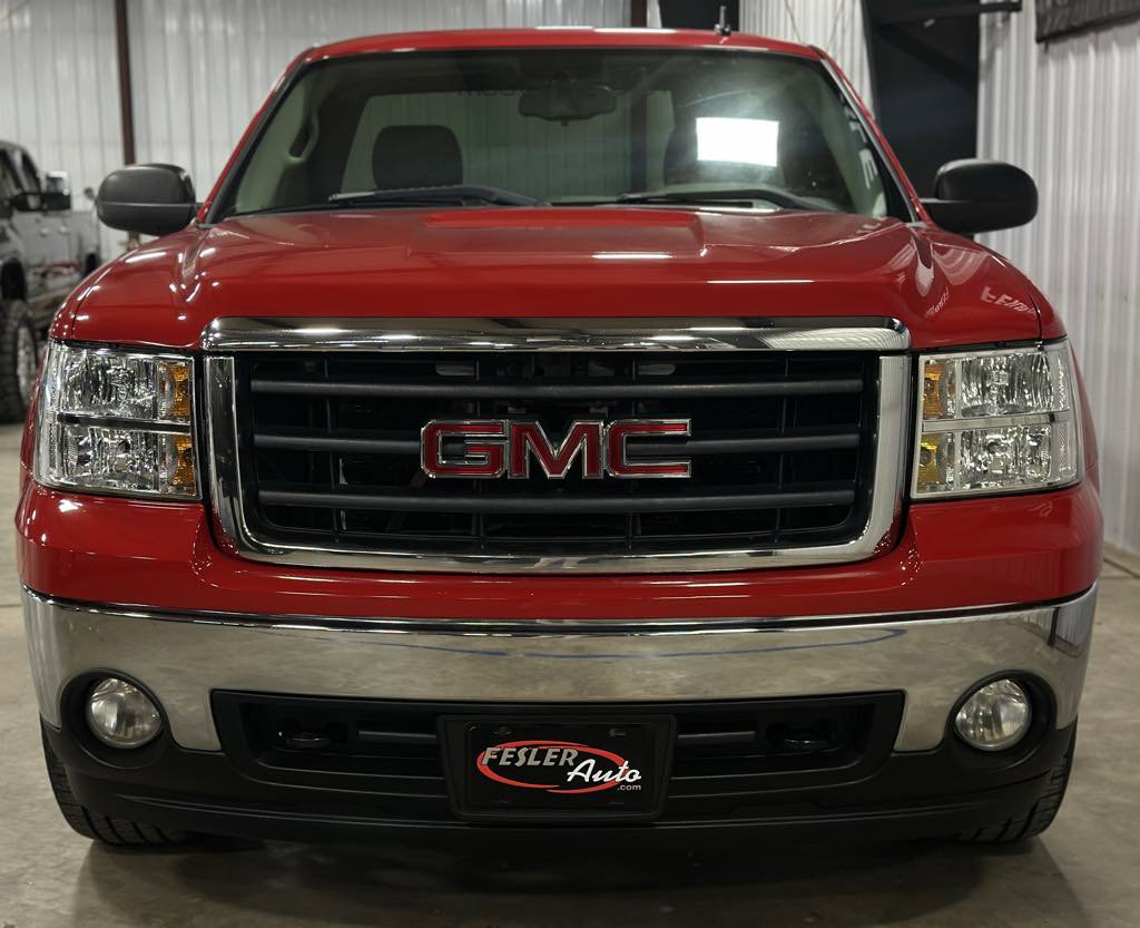 Used 2008 GMC Sierra 1500 W/T w/ SL Package RWD image 3