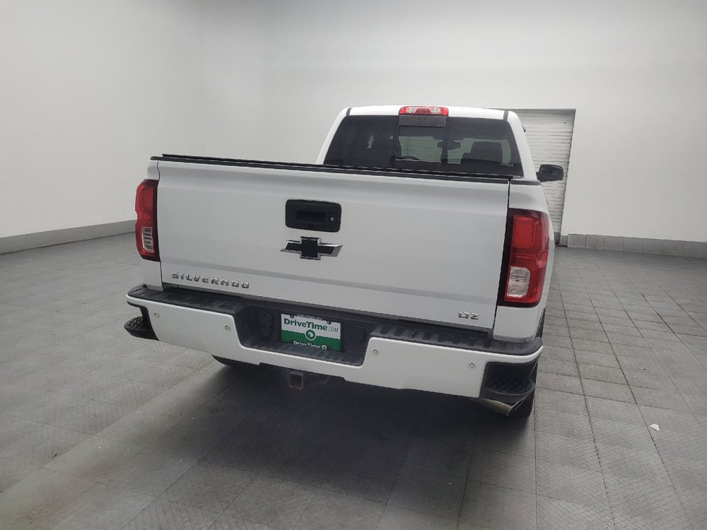 Used 2017 Chevrolet Silverado 1500 LTZ Z71 w/ LTZ Plus Package AWD/4WD image 7