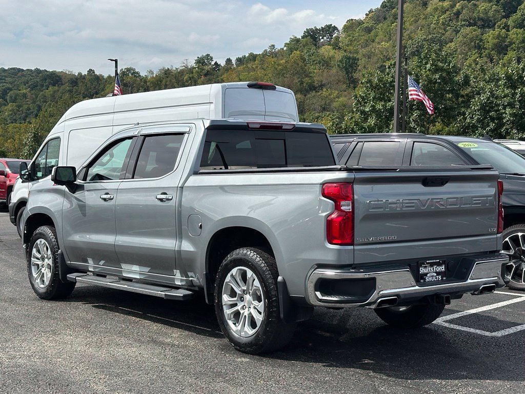 Used 2025 Chevrolet Silverado 1500 LTZ AWD/4WD image 24