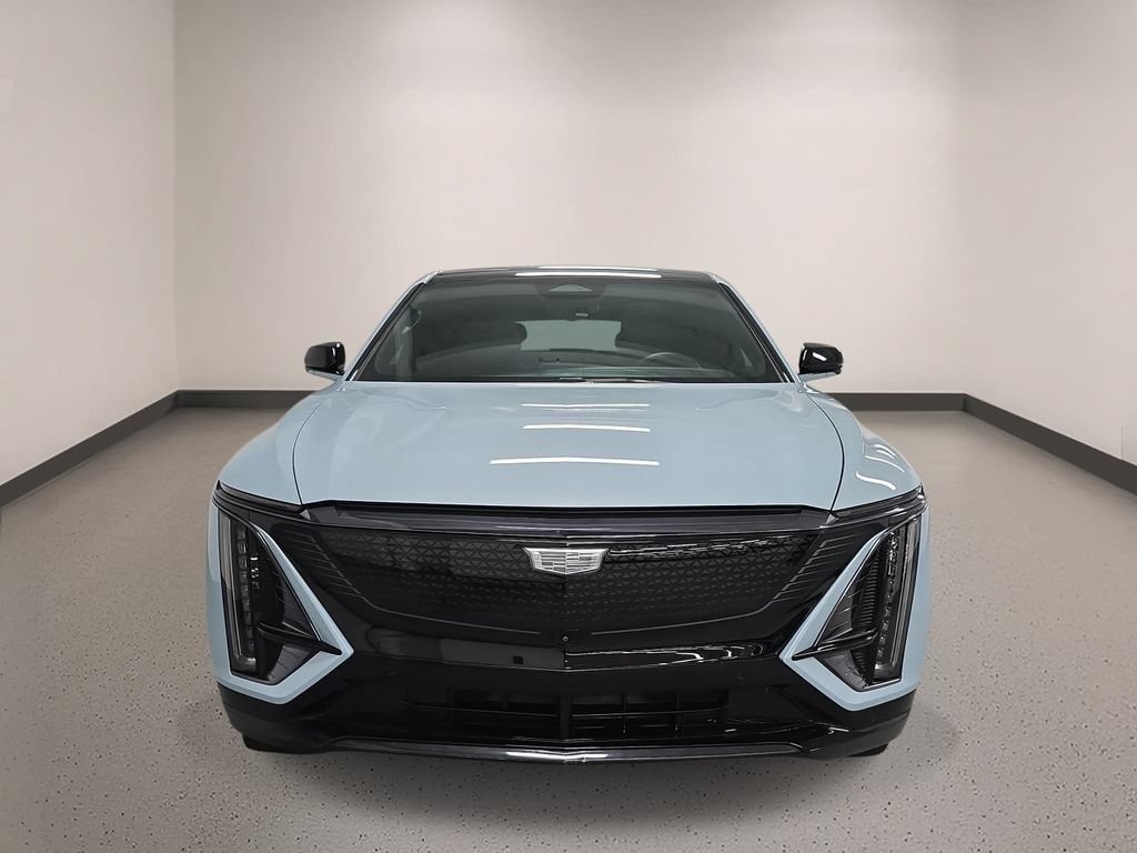 Used 2025 Cadillac Lyriq Sport RWD image 9