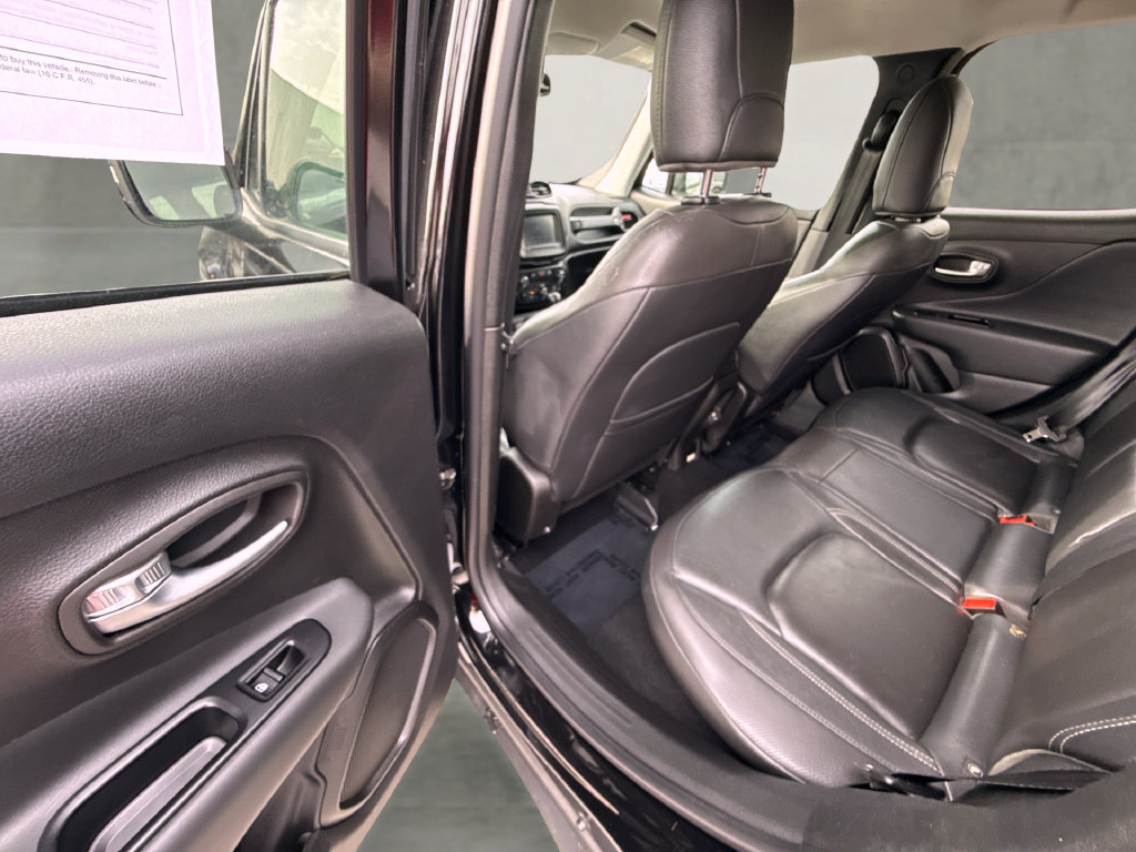 Used 2020 Jeep Renegade Limited AWD/4WD image 11