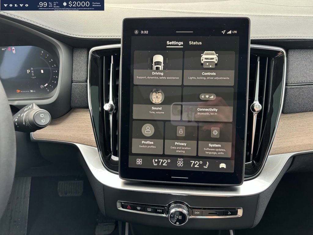 New 2026 Volvo XC90 B6 Plus w/ Protection Package AWD/4WD image 12