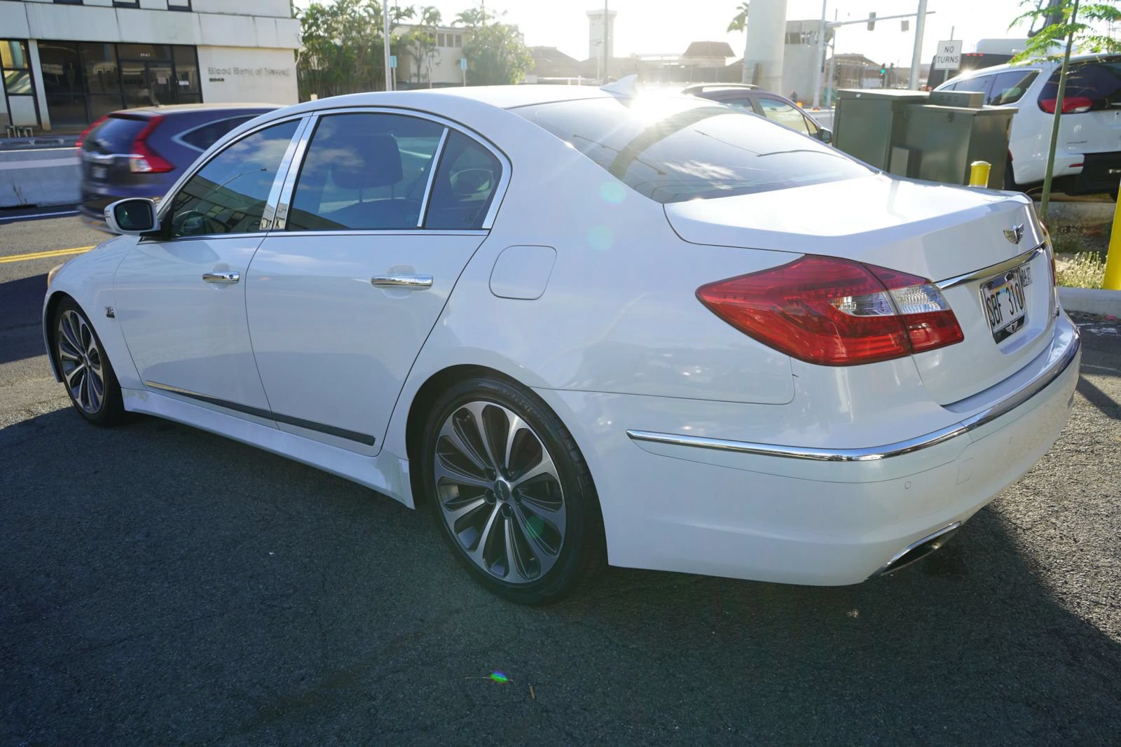 Used 2013 Hyundai Genesis 5.0 R-Spec RWD image 23