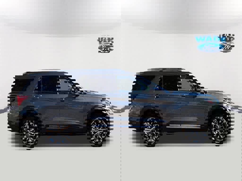 Used 2025 Ford Explorer Platinum w/ Ultimate Package image 4