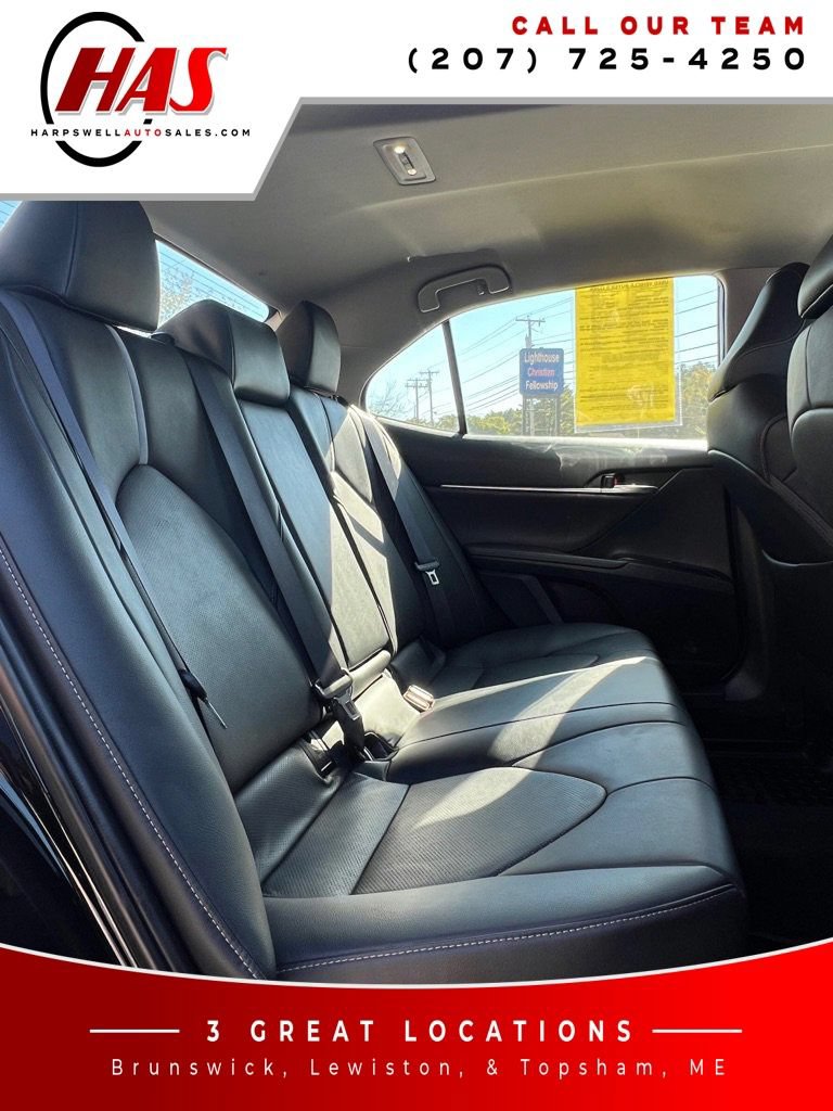 Used 2019 Toyota Camry XSE FWD image 12