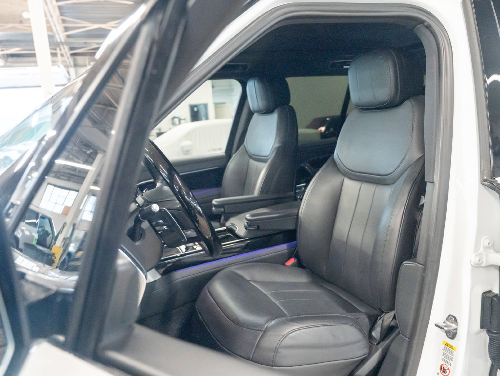 Certified 2023 Land Rover Range Rover SE AWD/4WD image 19
