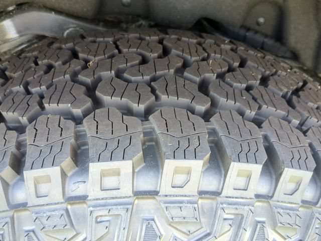 New 2025 Ford Bronco Outer Banks w/ Sasquatch Package AWD/4WD image 12