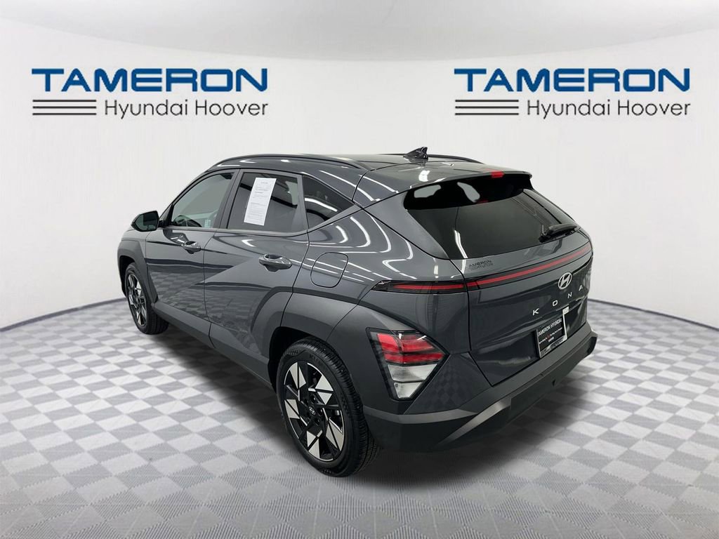 Used 2024 Hyundai Kona SEL w/ Convenience Package image 3