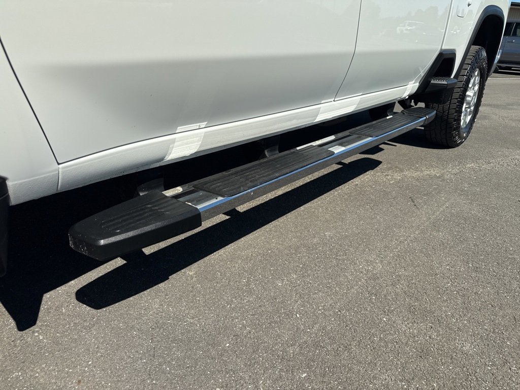 Used 2023 Chevrolet Silverado 2500 LT w/ Convenience Package image 16