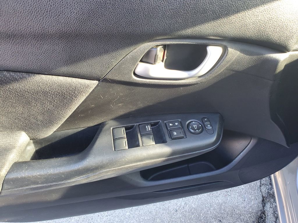 Used 2013 Honda Civic LX image 15