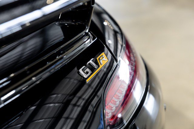 Used 2018 Mercedes-Benz AMG GT R image 18