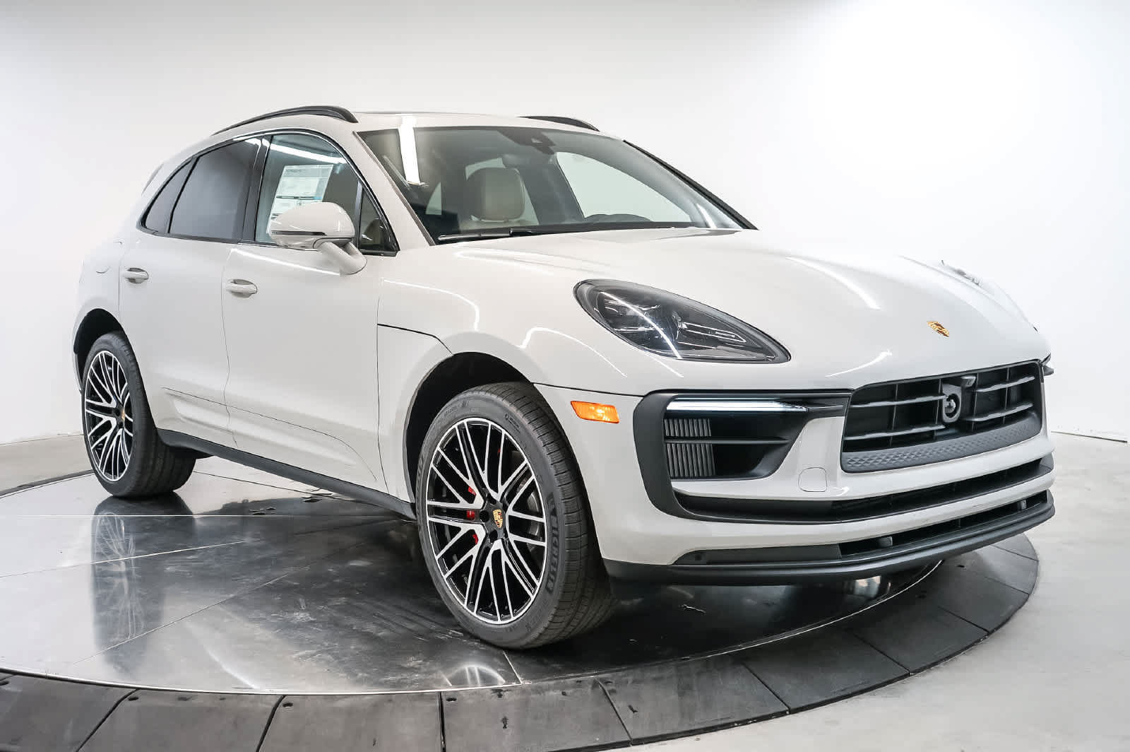 New 2026 Porsche Macan S AWD/4WD image 7