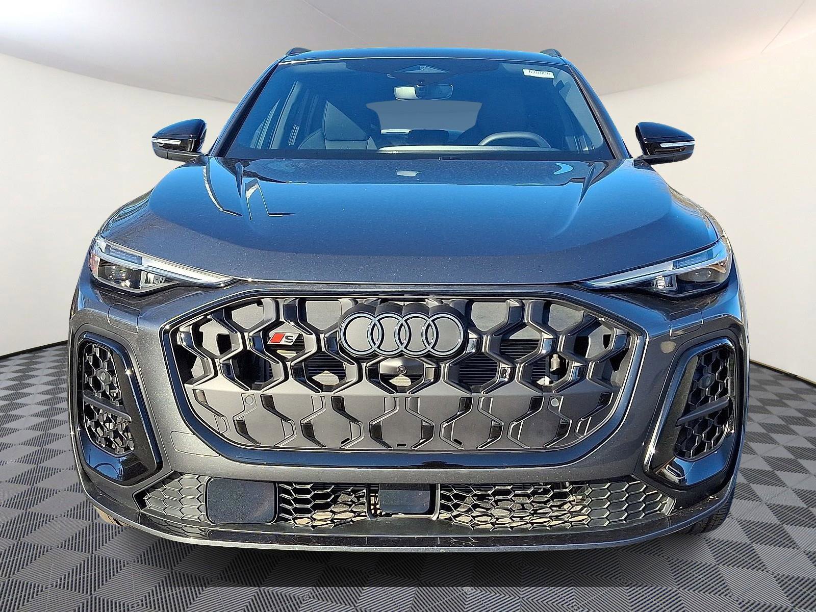 New 2025 Audi SQ5 Premium Plus image 2