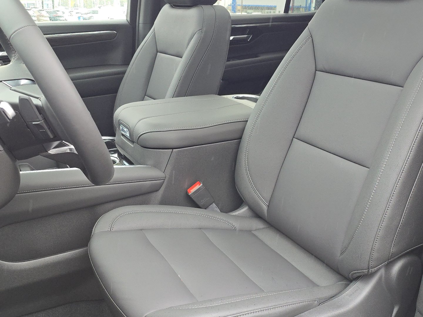 New 2026 Chevrolet Tahoe LT w/ Comfort Package AWD/4WD image 16