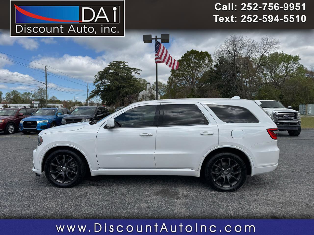 Used 2017 Dodge Durango R/T image 1