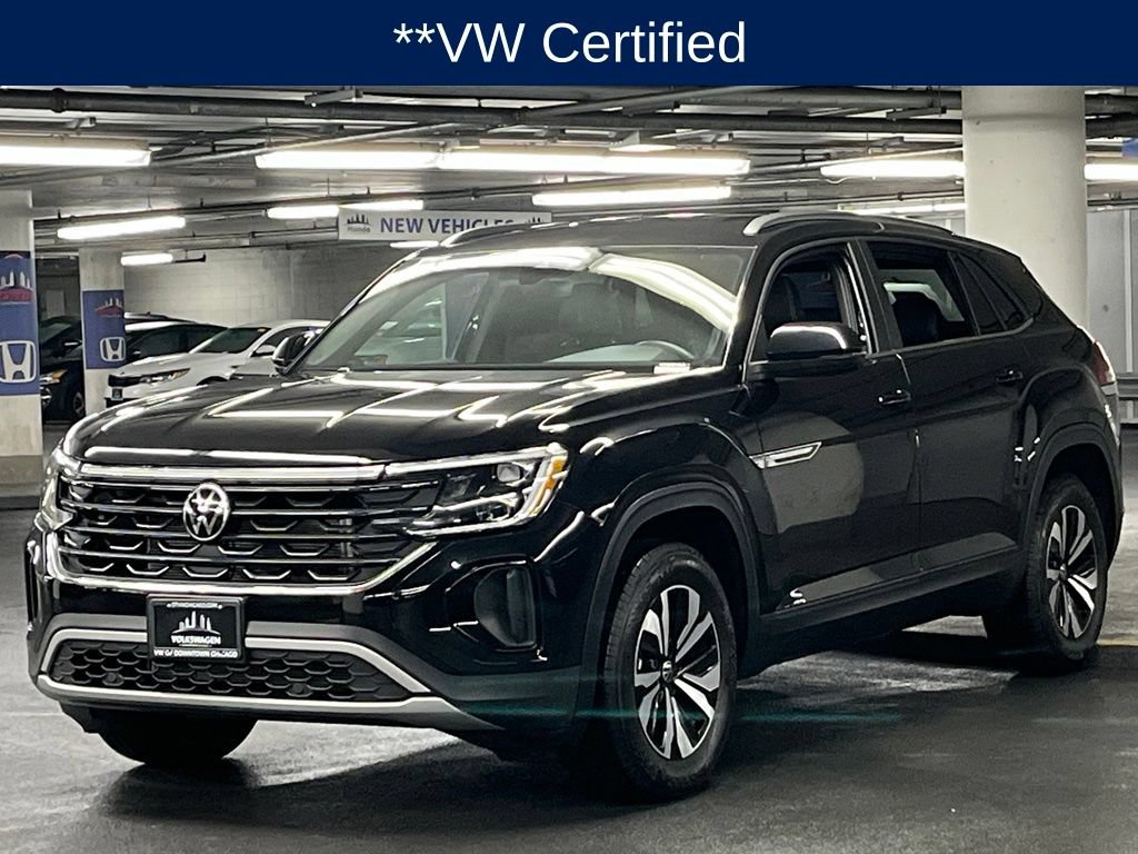 Used 2025 Volkswagen Atlas Cross Sport SE AWD/4WD image 3