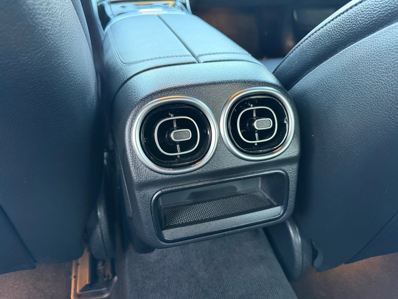 Certified 2024 Mercedes-Benz C 300 4MATIC Sedan image 21