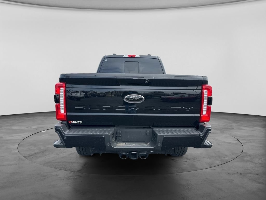 Used 2025 Ford F250 Lariat w/ Lariat Ultimate Package AWD/4WD image 11