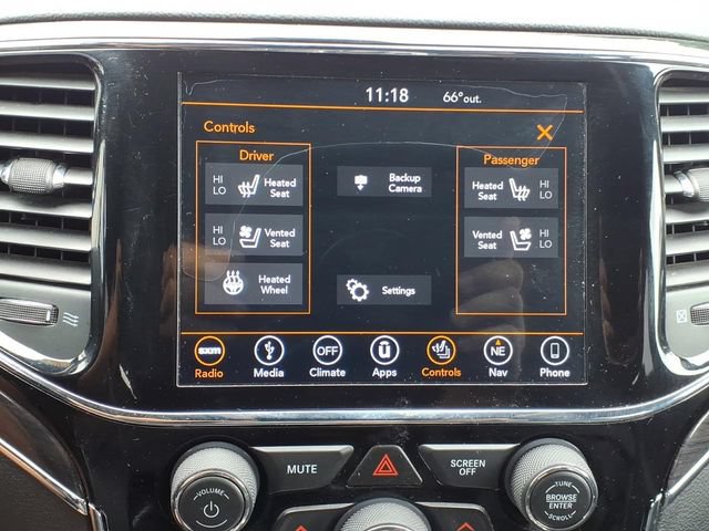 Used 2019 Jeep Grand Cherokee Overland AWD/4WD image 35