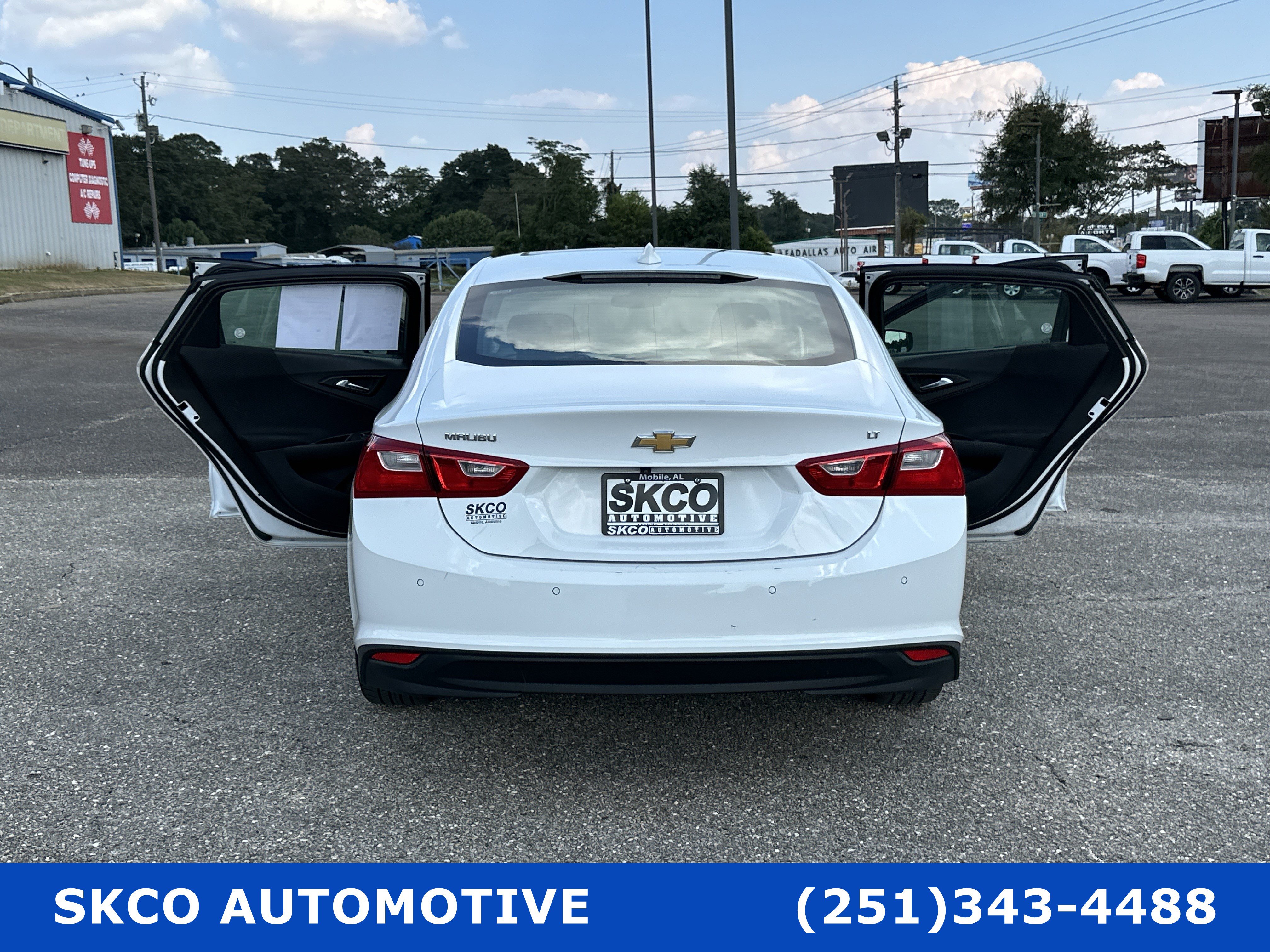 Used 2024 Chevrolet Malibu LT image 31