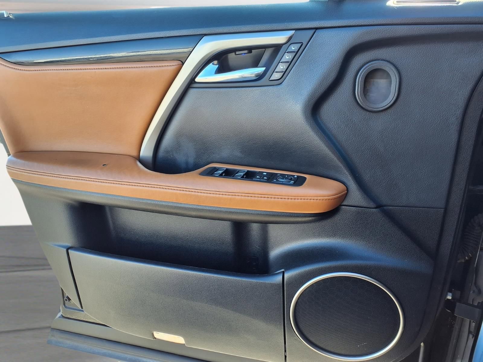 Used 2021 Lexus RX 350 AWD w/ Premium Package image 17