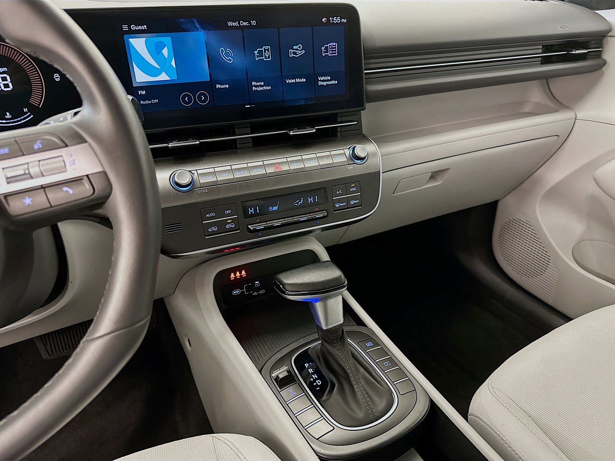 Used 2025 Hyundai Kona SEL image 26