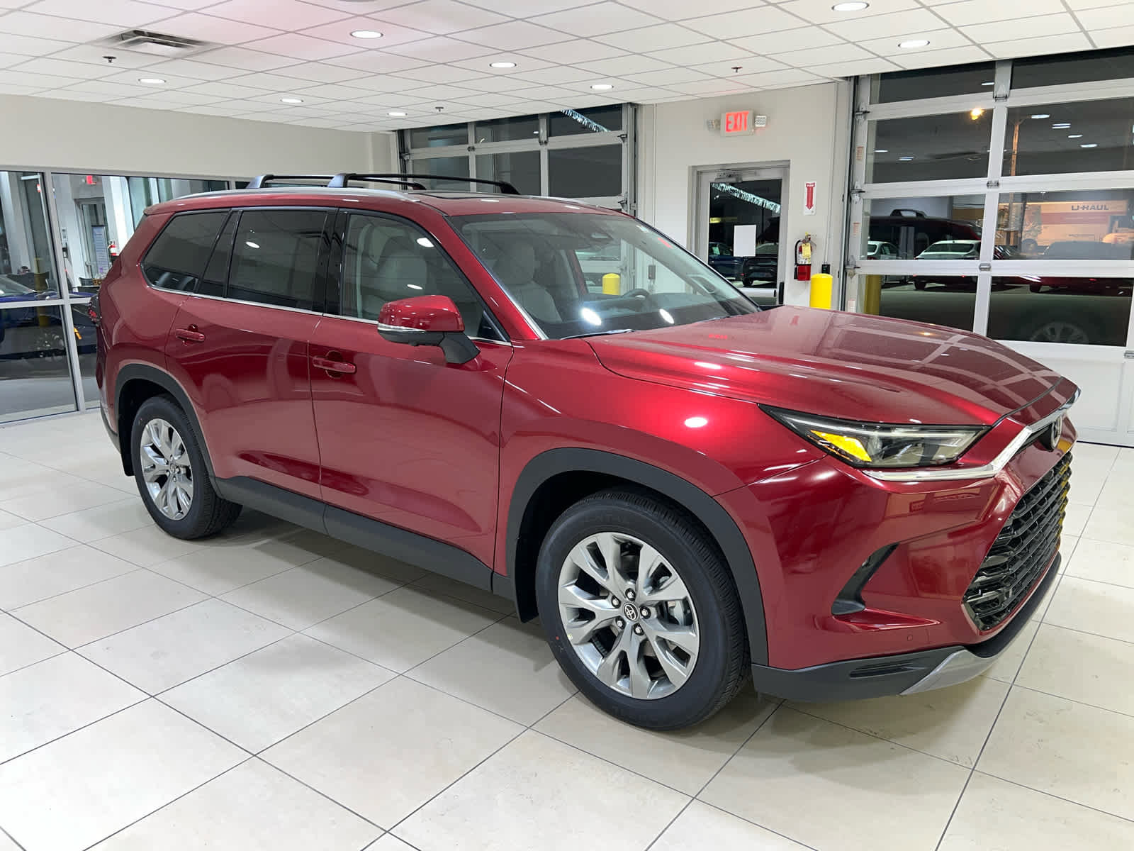 Used 2026 Toyota Grand Highlander Limited video 1