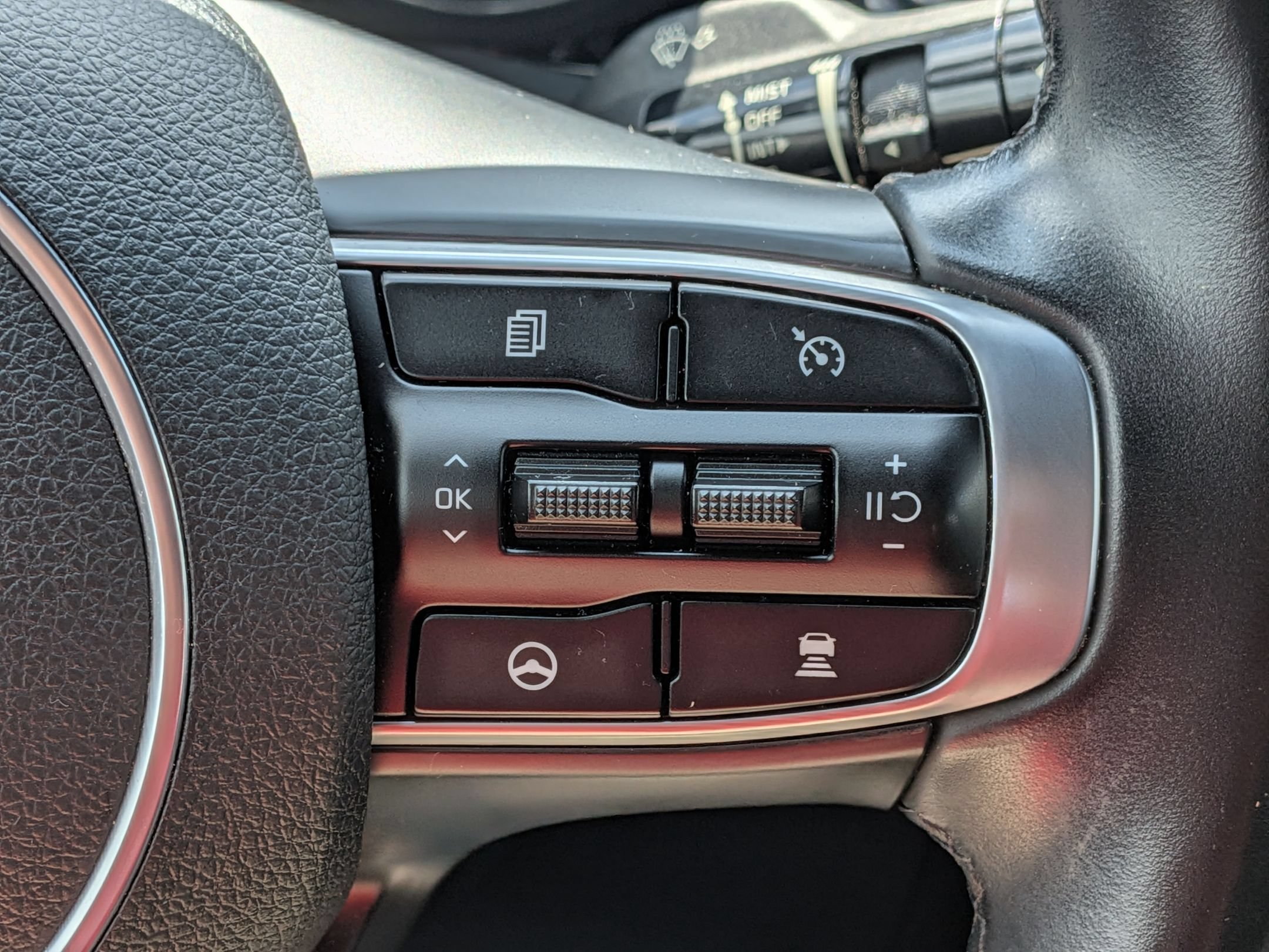 Used 2021 Kia K5 GT-Line AWD/4WD image 19