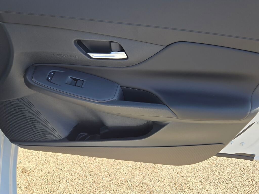 New 2026 Nissan Sentra SV w/ Floor Mat Package FWD image 5