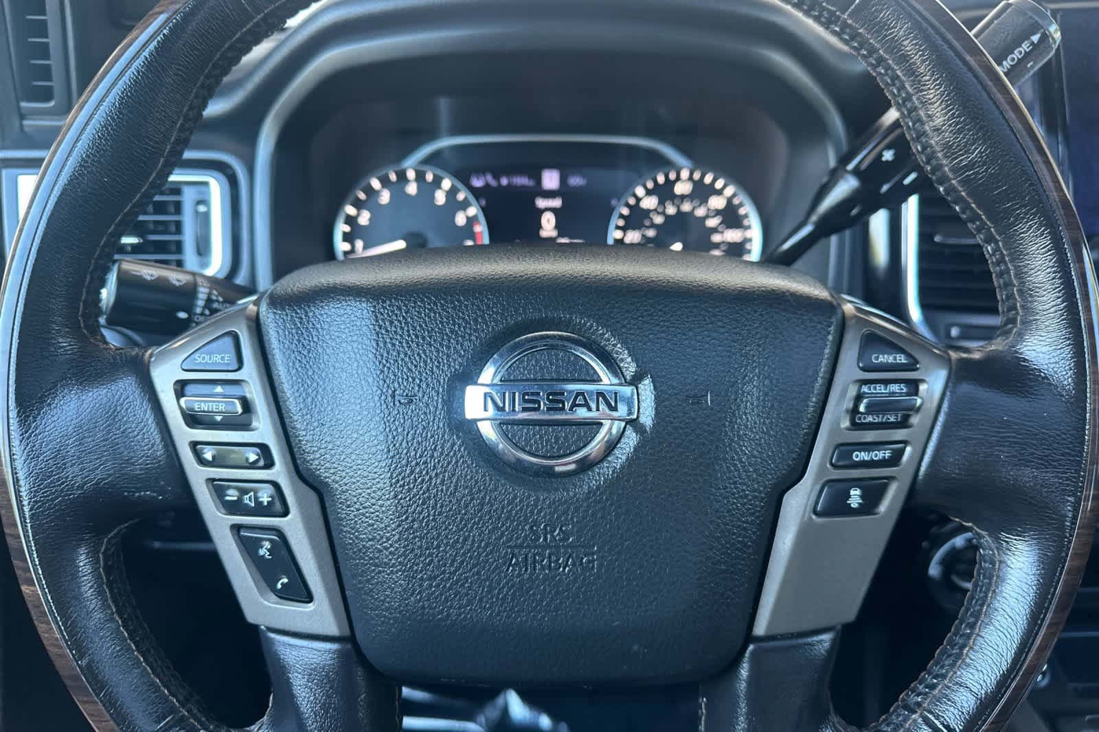Used 2021 Nissan Titan Platinum Reserve w/ Moonroof Package AWD/4WD image 23