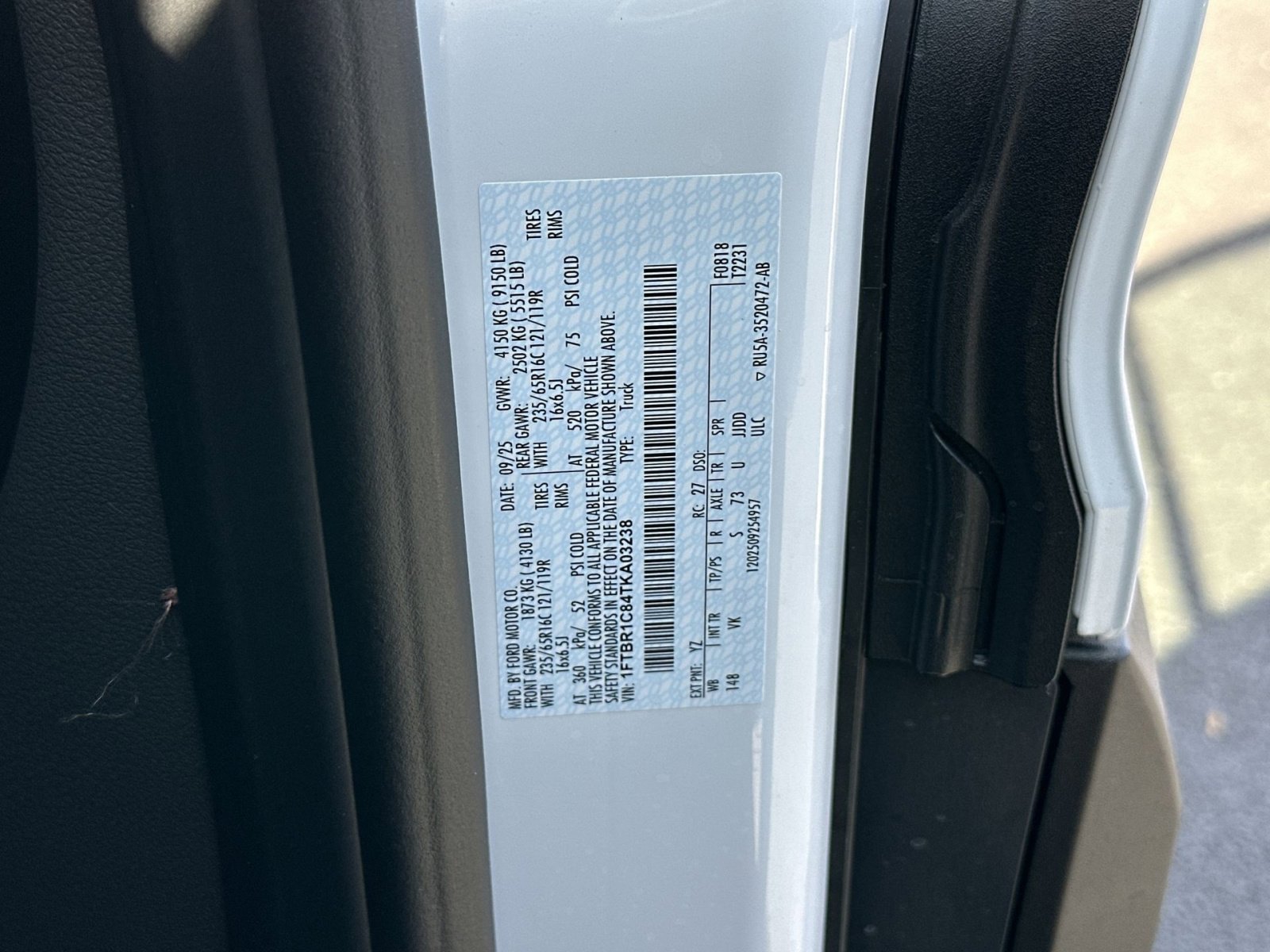 New 2026 Ford Transit 250 148 Medium Roof w/ Load Area Protection Package image 42